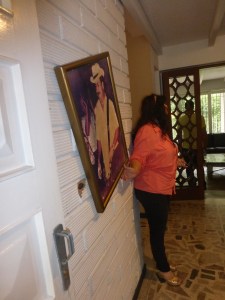 Alte Einschusslöcher in Escobars Haus