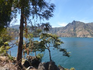 Wunderschöner Lago de Atitlán