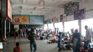 New Delhi´s crazy train station